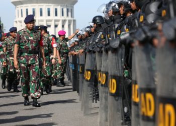 PANGKOARMADA II PIMPIN APEL GELAR KELENGKAPAN LATPAM PEMILU TAHUN 2019 SERENTAK DI WILAYAH KOARMADA II