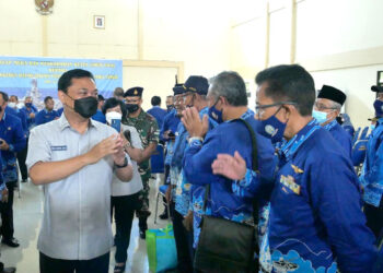 Ketua Umum dan Wakil Ketua Umum PPAL serentak melakukan kunjungan sosial.
